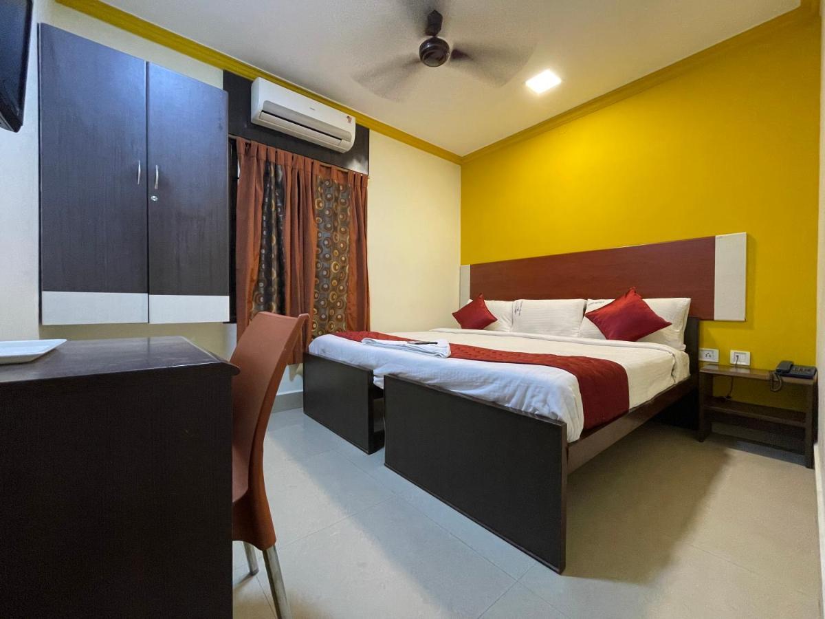 Skyry Hotels Adyar Chennai Dış mekan fotoğraf