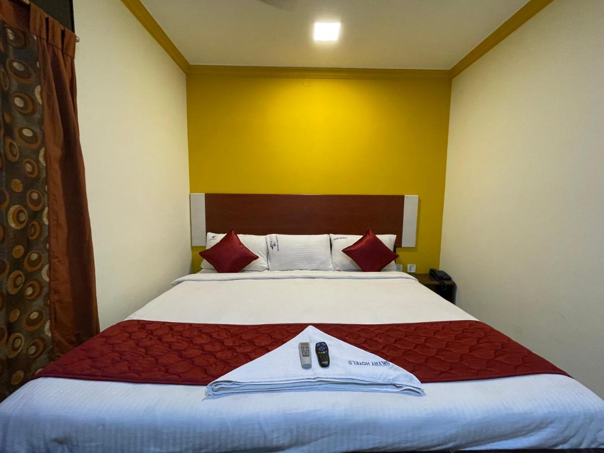 Skyry Hotels Adyar Chennai Dış mekan fotoğraf