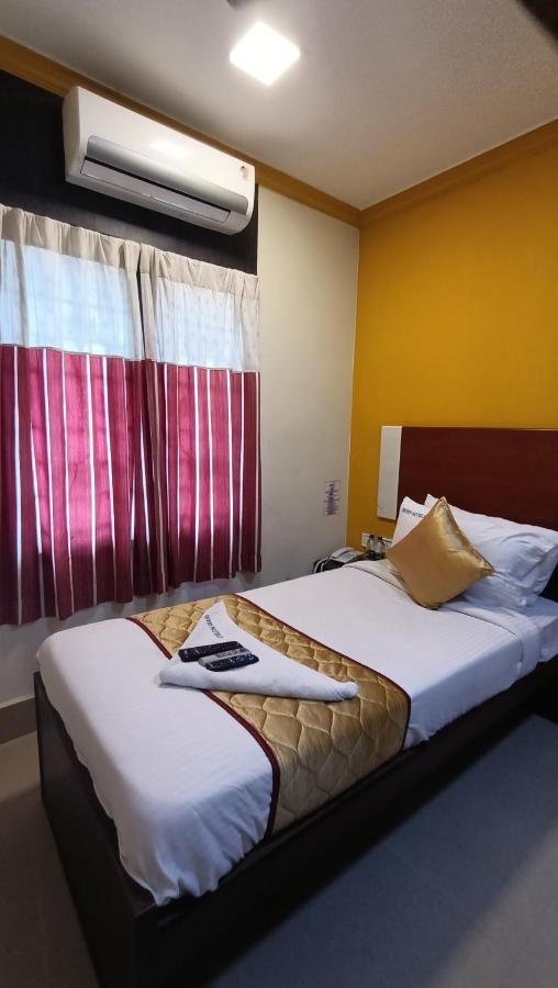 Skyry Hotels Adyar Chennai Dış mekan fotoğraf
