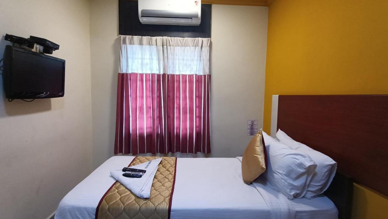 Skyry Hotels Adyar Chennai Dış mekan fotoğraf